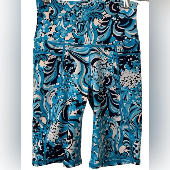 Lilly Pulitzer NWT Lilly Pulitzer Luxletic South Beach High Rise Bike Shorts - Picture 2 of 9